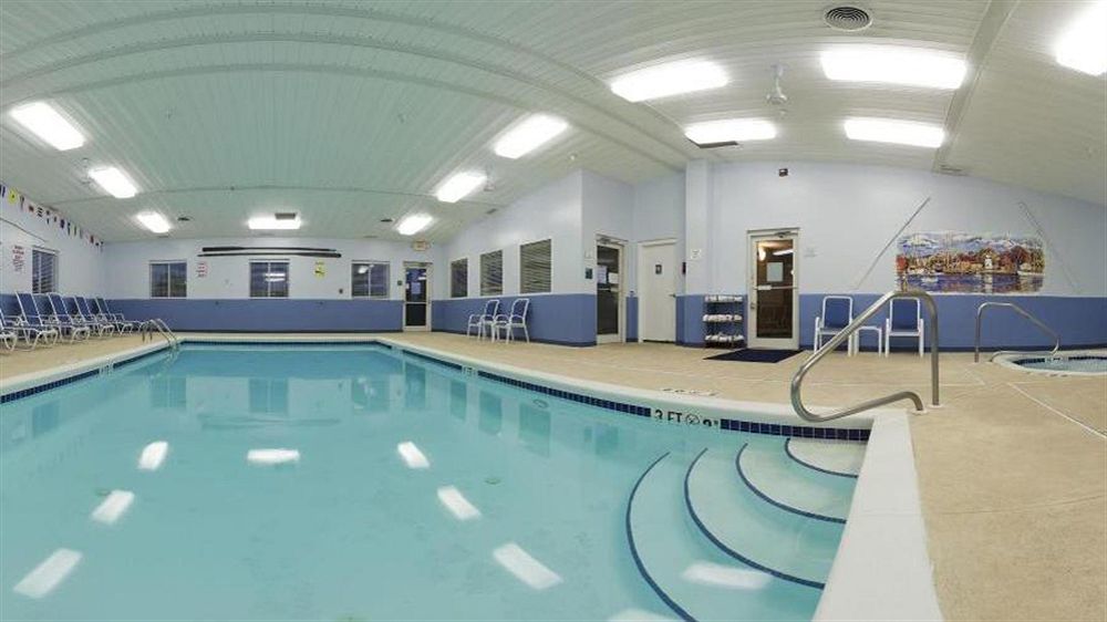 Holiday Inn Express Vermilion By Ihg Eksteriør bilde